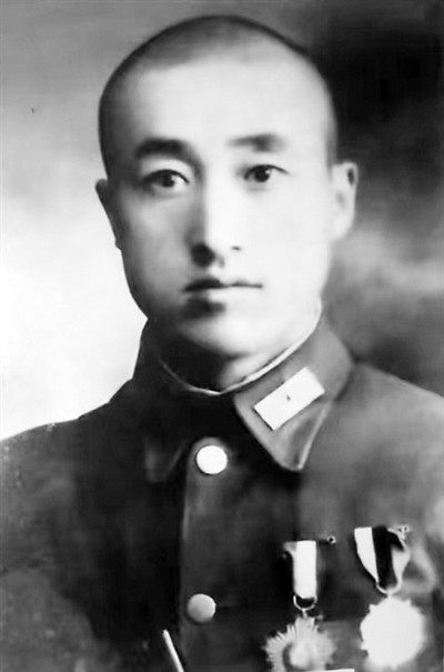 股票配资平台网址 马登云: 在担架上指挥战斗(铭记历史 缅怀先烈·抗日英雄)